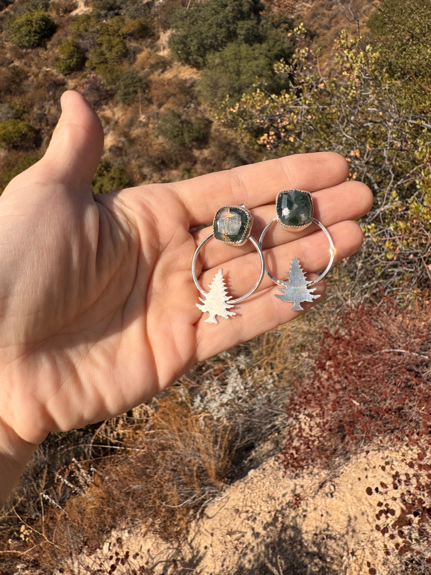 .Moss Agate Tree Hoop Earrings