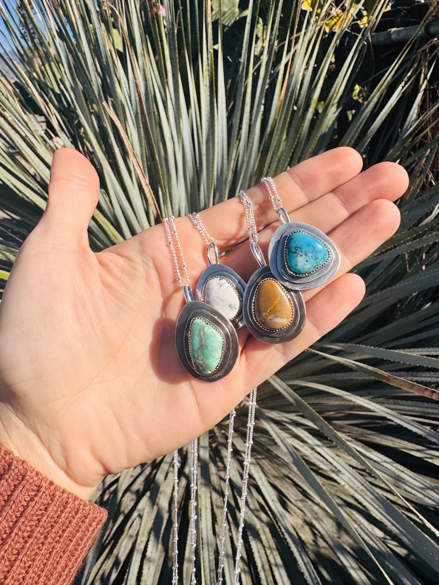 .Turquoise Statement Necklace