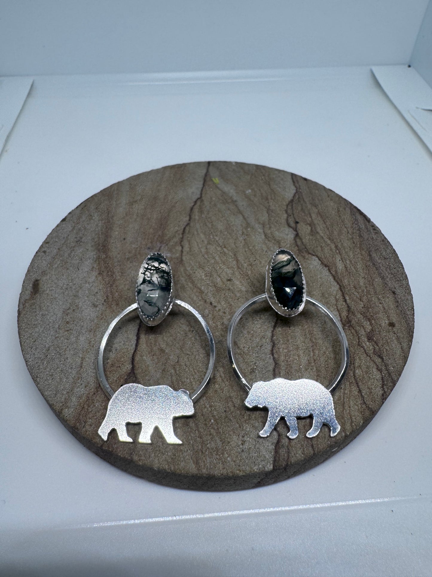 .Moss Agate Bear Hoops